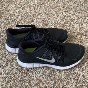 Nike free runners